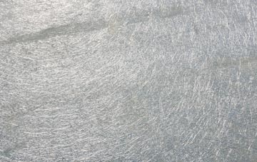 Uckinghall laminate fibreglass or shingles?